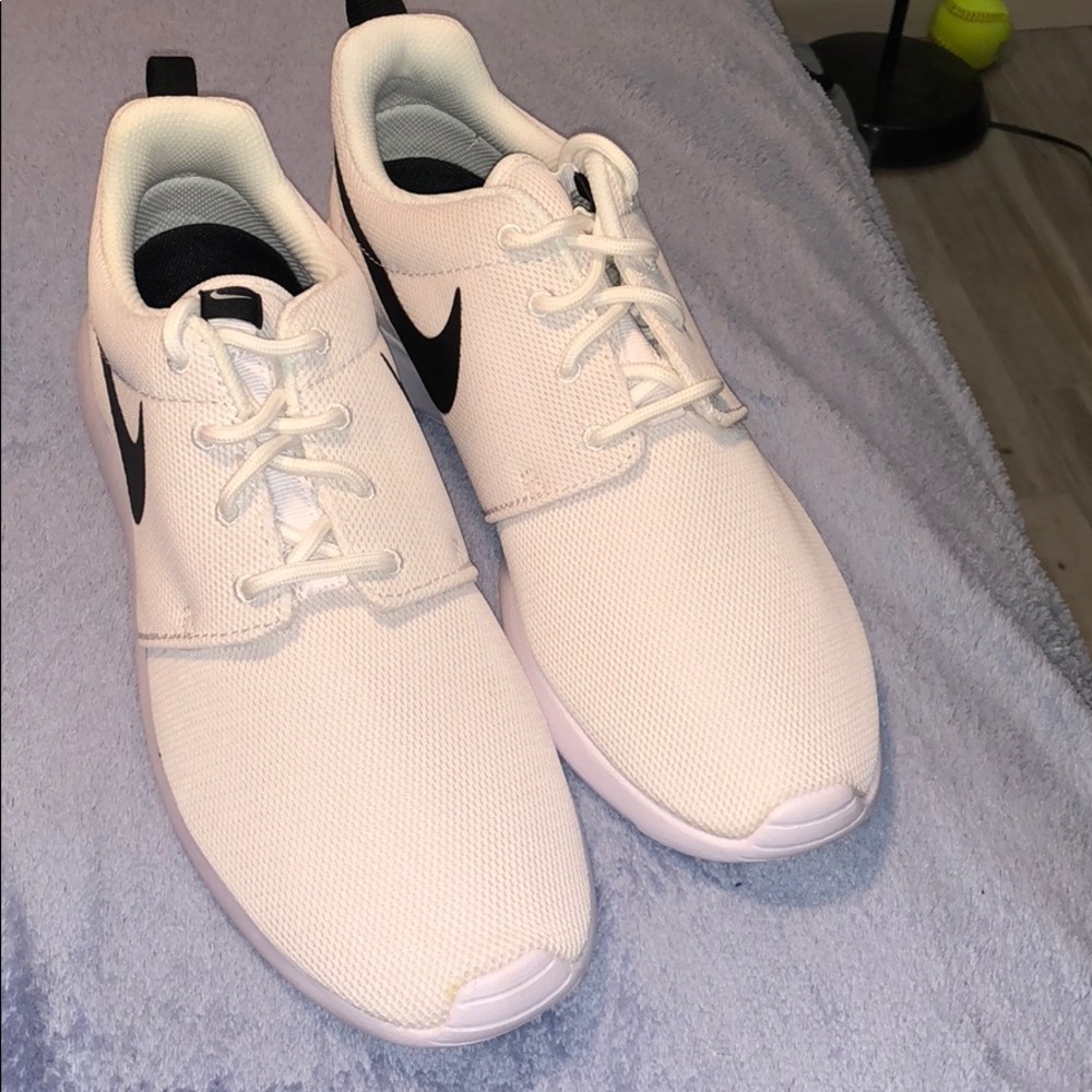 Roshe 1 women’s